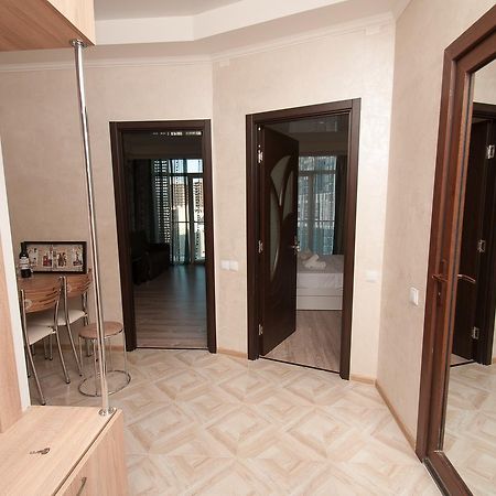 Sea Appart Hotel In The City Center Батуми Экстерьер фото