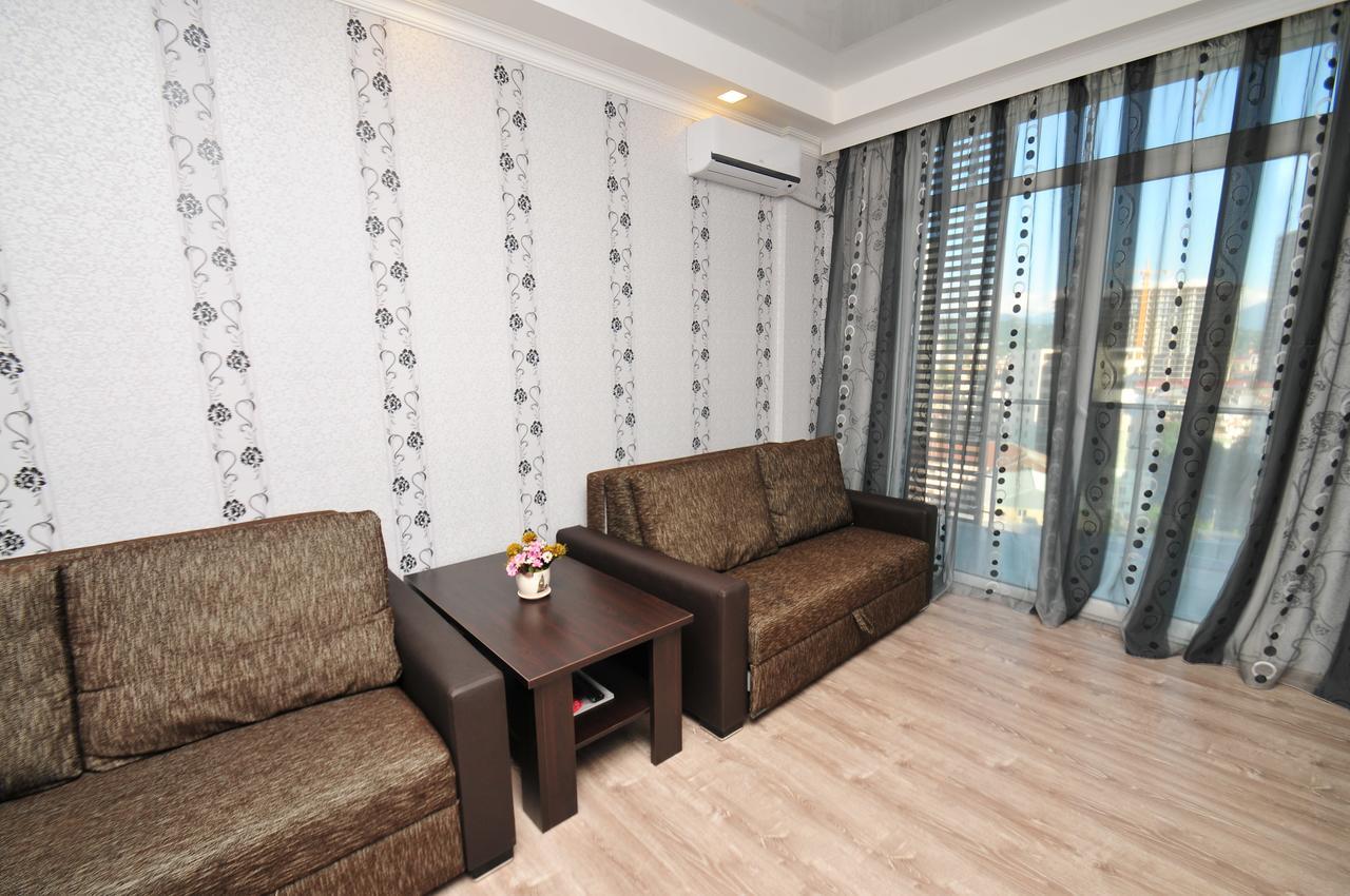 Sea Appart Hotel In The City Center Батуми Экстерьер фото