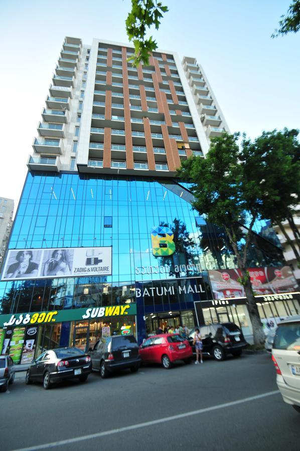 Sea Appart Hotel In The City Center Батуми Экстерьер фото