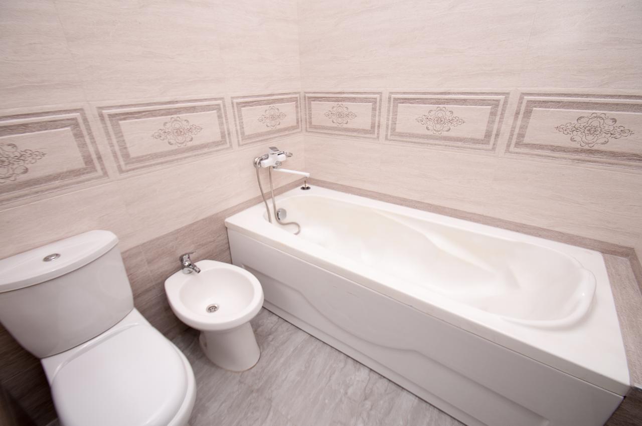 Sea Appart Hotel In The City Center Батуми Экстерьер фото